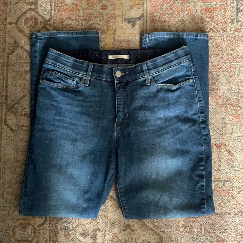 Levi’s straight leg denim